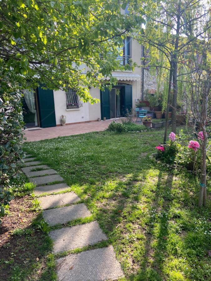 Monte Maino Bed & Breakfast Desenzano del Garda Dış mekan fotoğraf