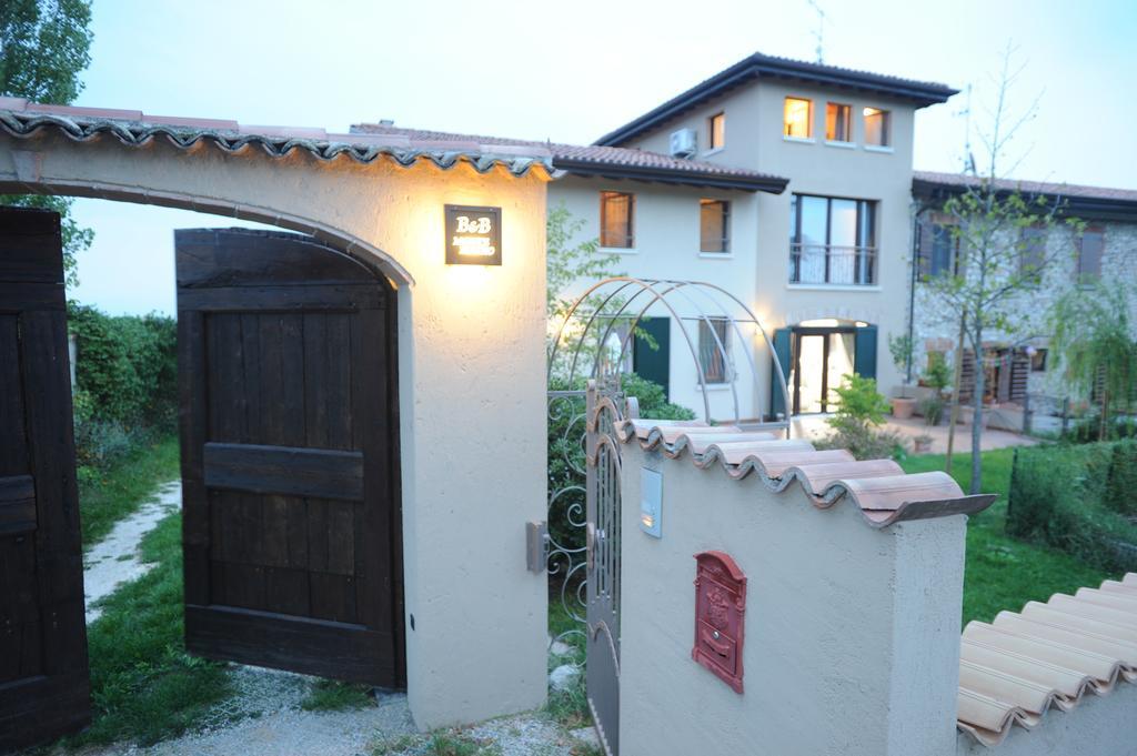 Monte Maino Bed & Breakfast Desenzano del Garda Dış mekan fotoğraf