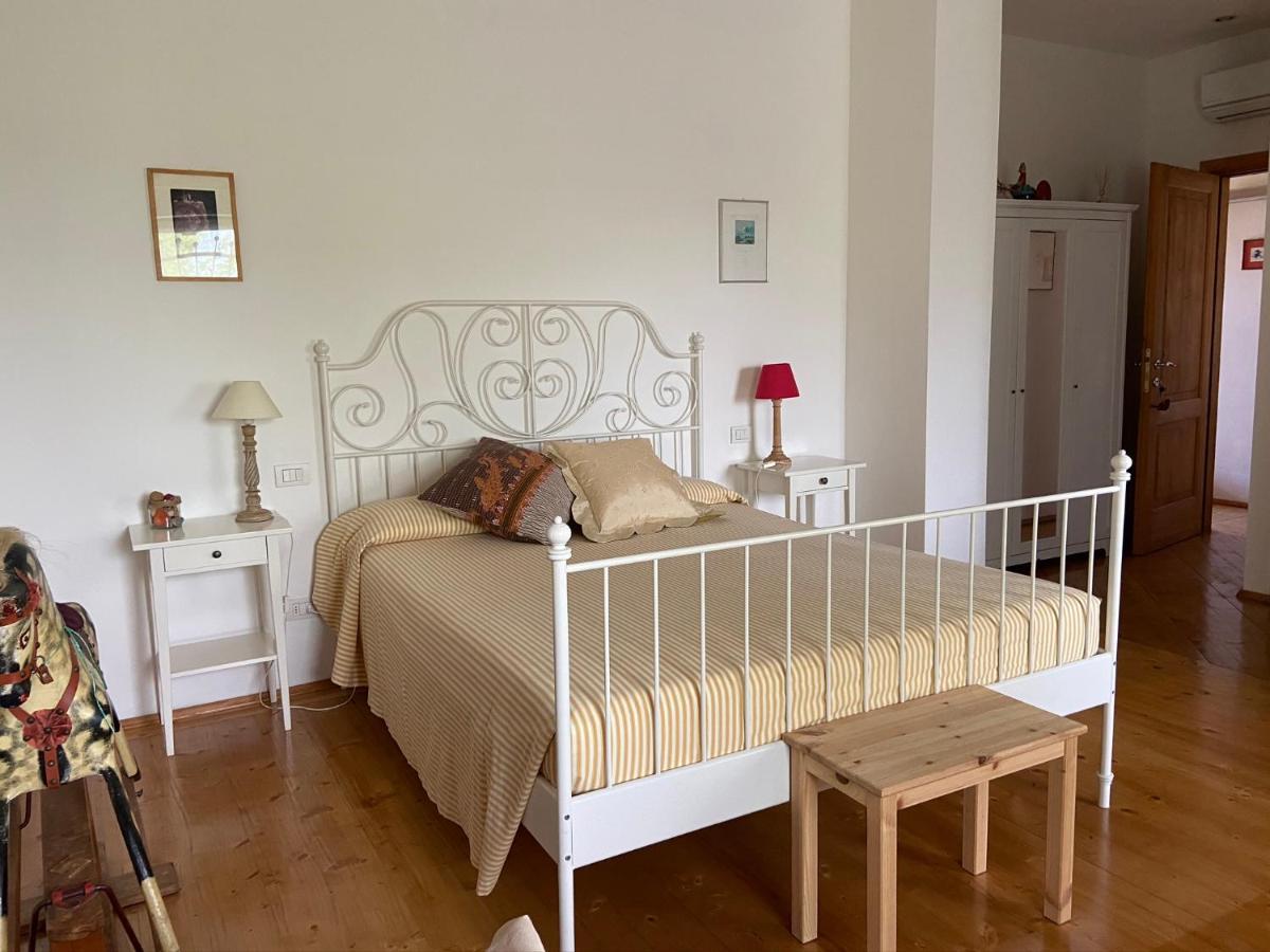 Monte Maino Bed & Breakfast Desenzano del Garda Dış mekan fotoğraf