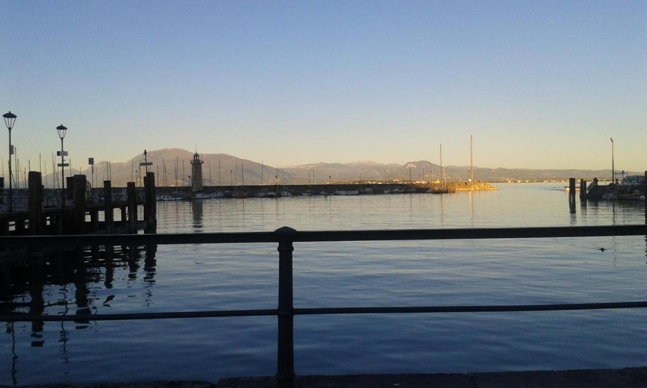 Monte Maino Bed & Breakfast Desenzano del Garda Dış mekan fotoğraf