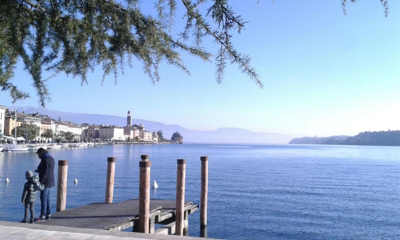 Monte Maino Bed & Breakfast Desenzano del Garda Dış mekan fotoğraf