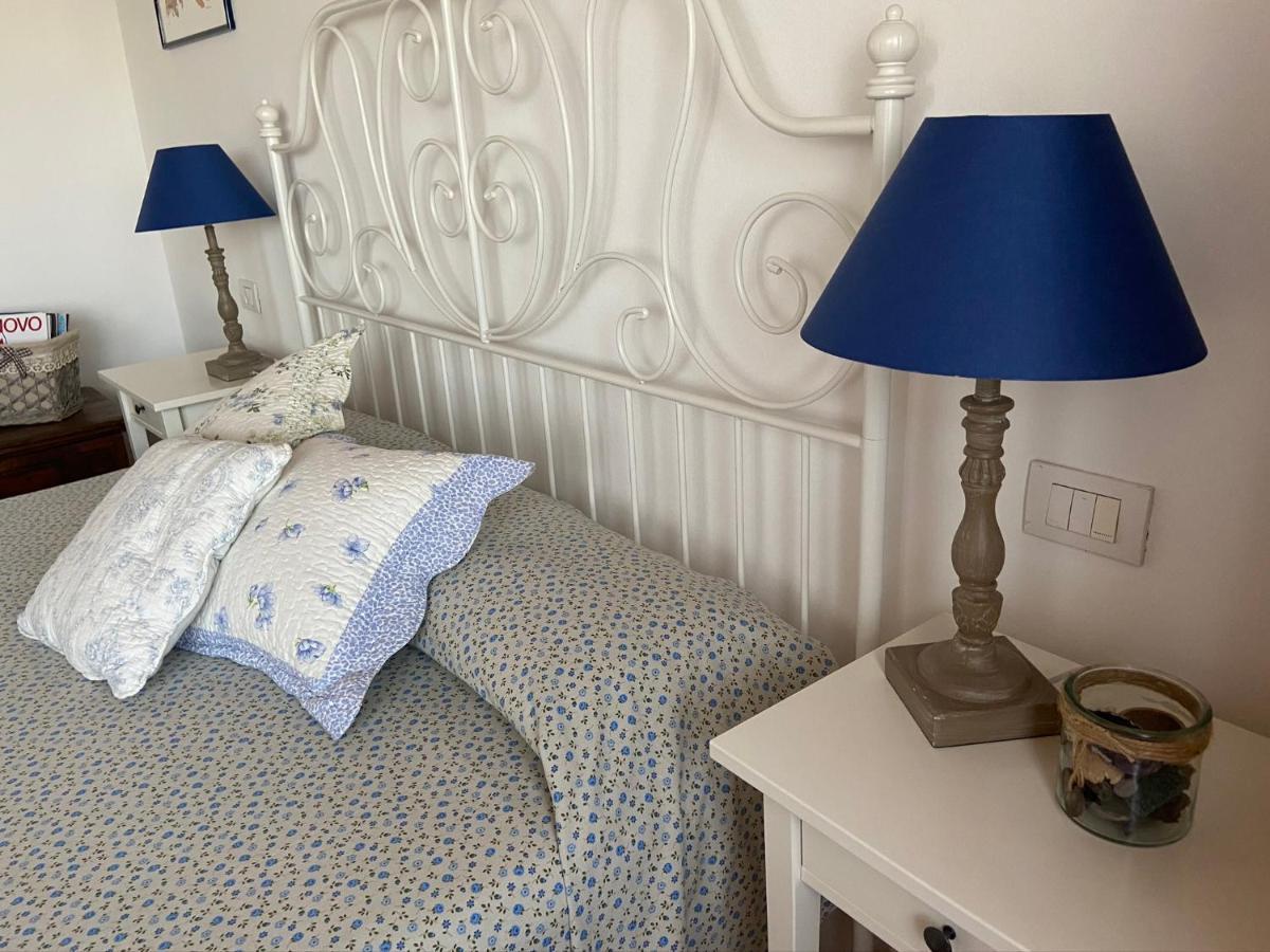 Monte Maino Bed & Breakfast Desenzano del Garda Dış mekan fotoğraf